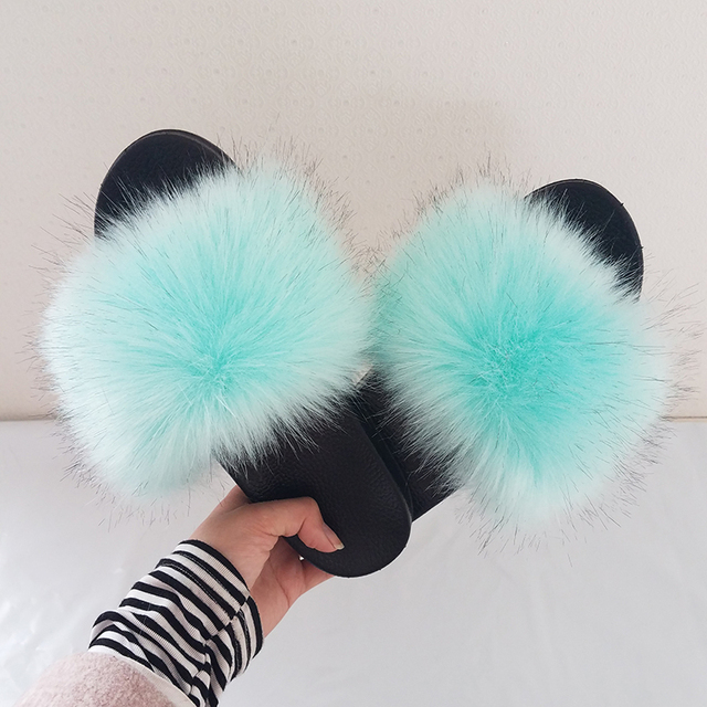 Women Summer New Synthetic Fox Fur Slippers Indoor Home Furry Cute Faux Raccoon Fur Non-slip Outdoor Home Shoes Beach Sandals