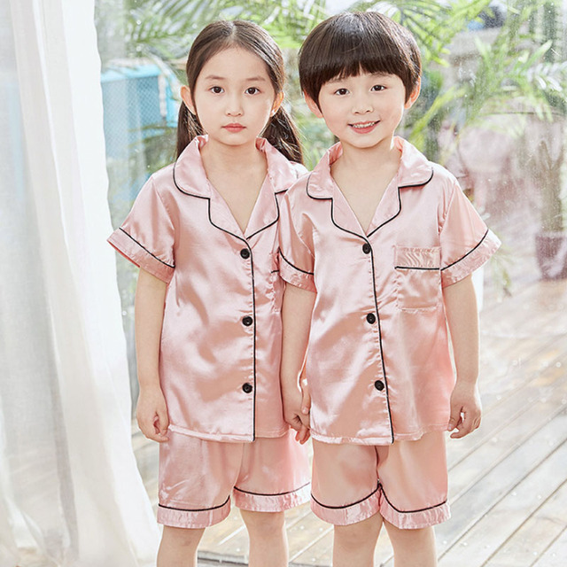 Summer Girl's Satin Pajamas Silk Pajama Shorts Pajama Sets Kids New Design Homefit Fabric Girl Sleepwear Clothing Sets for Teenagers