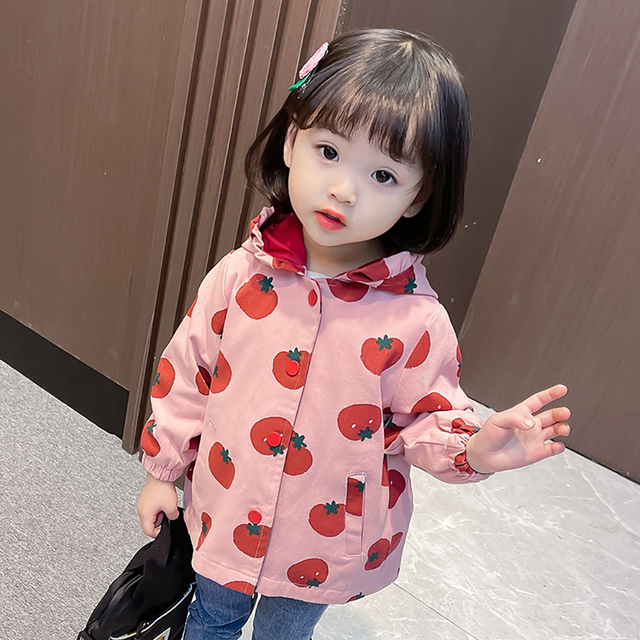 Spring Windbreaker Baby Girl Strawberry Dot Hooded Trench Coat Children Clothes Kids Jacket For Girls Outerwear JYF