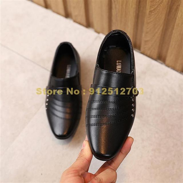 Autumn boys leather solid color soft bottom kids performance fashion rivet boys dress shoes