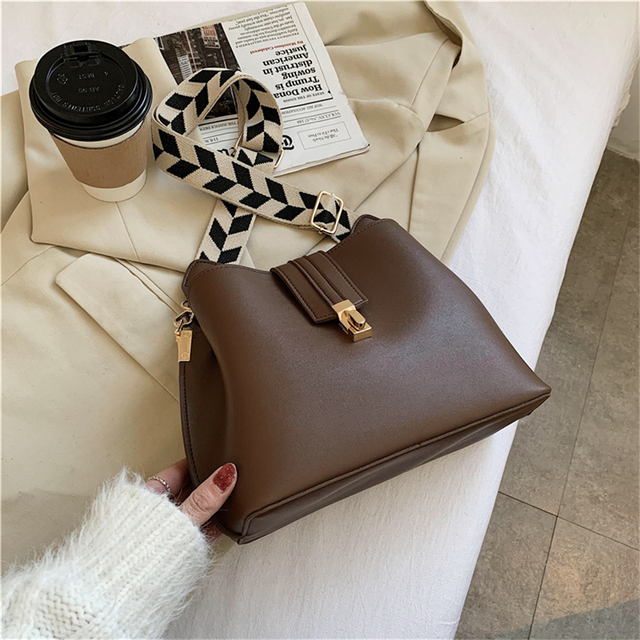 Simple small pu leather bucket crossbody bags for women 2022 new designer lady fashion luxury branded shoulder bag purses