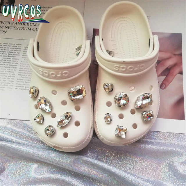 1 مجموعة اليدوية croبها بنفسك Crocs Charms بلينغ JIBZ إبزيم حجر الراين اكسسوارات سلسلة معدنية تسد حديقة حذاء الديكور الفتيات 지지