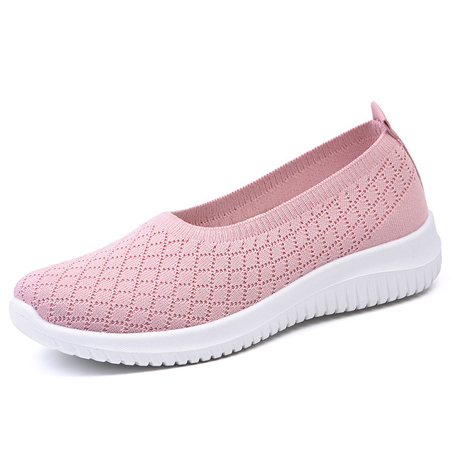 Fashion Flat Shoes Women Casual Comfortable Lightweight Soft Sole Slip Mesh Women Shoes Breathable Mom Shoes Wedge Sneakers