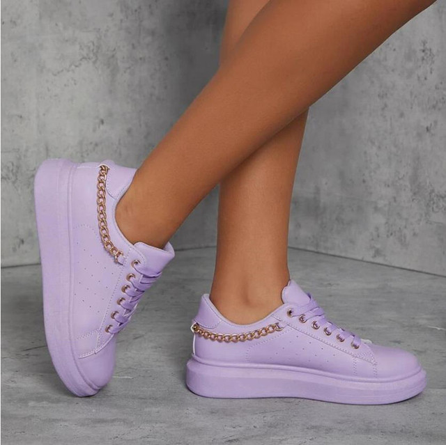 2021 autumn new sneakers women round head thick bottom front lace up big metal chain white single shoes