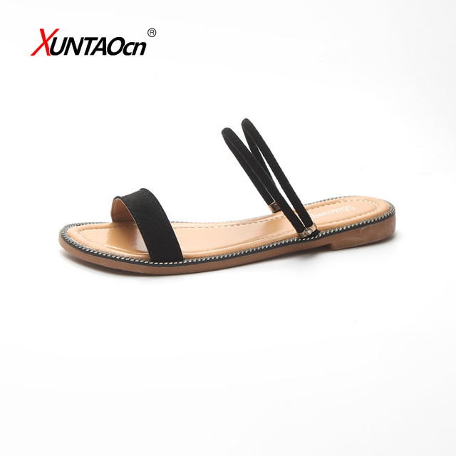 Flat bottom sandals female summer 2018 Korean version students women's shoes wearing Roman outside wear cool beach slippers