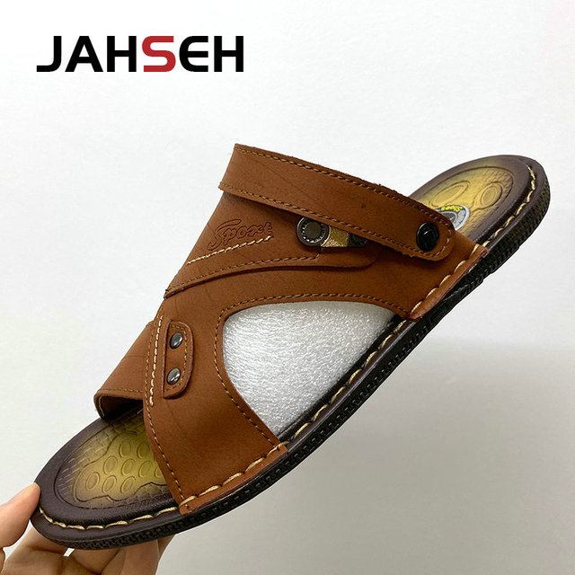 Hot Sale Summer Sandals Men Leather Classic Roman Sandals Soft Slippers Moccasins Outdoor Beach Shoes Men Sandals Size38~46