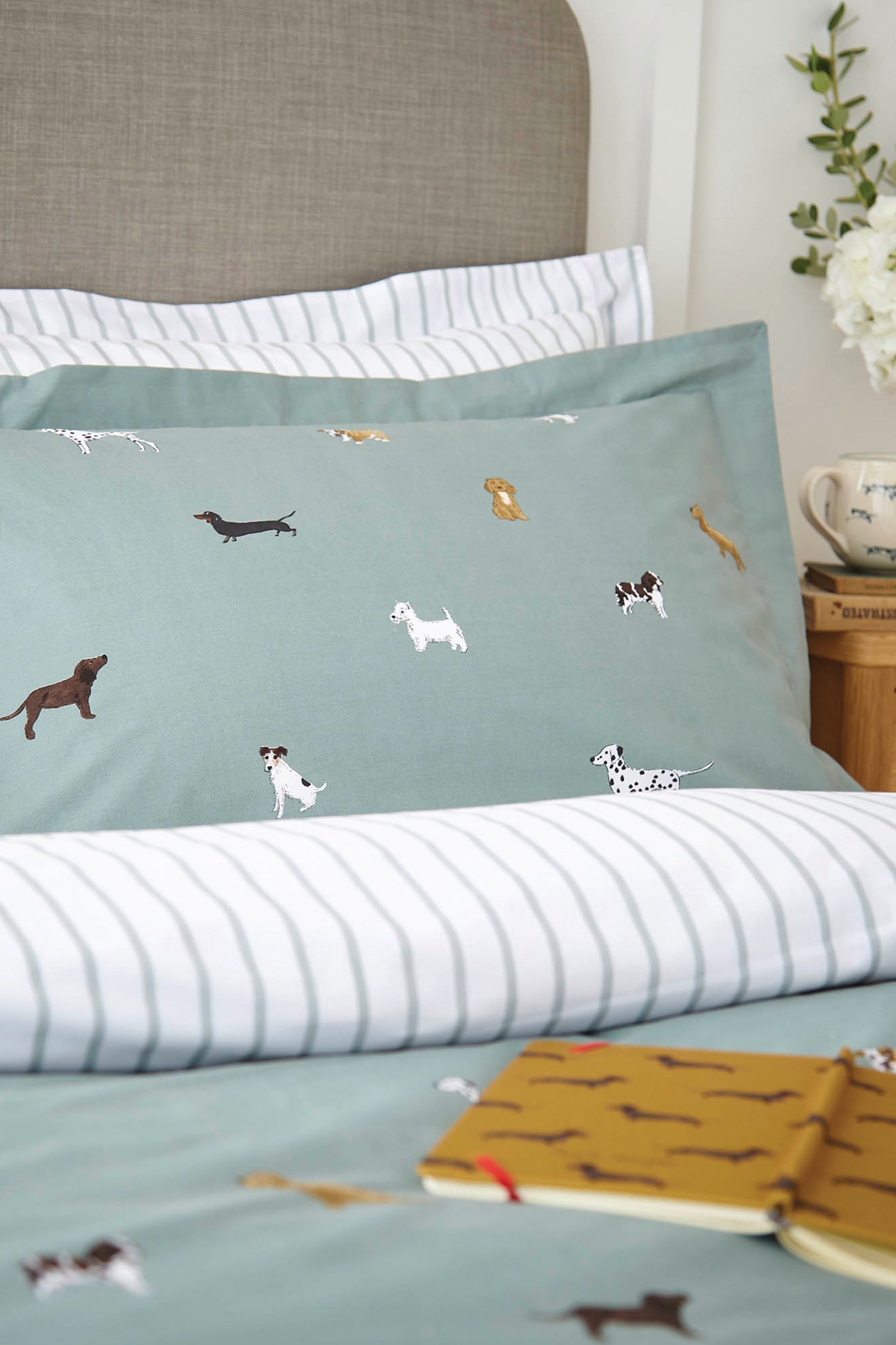 Sophie Allport Fetch Moss Duvet Cover And Pillowcase Case