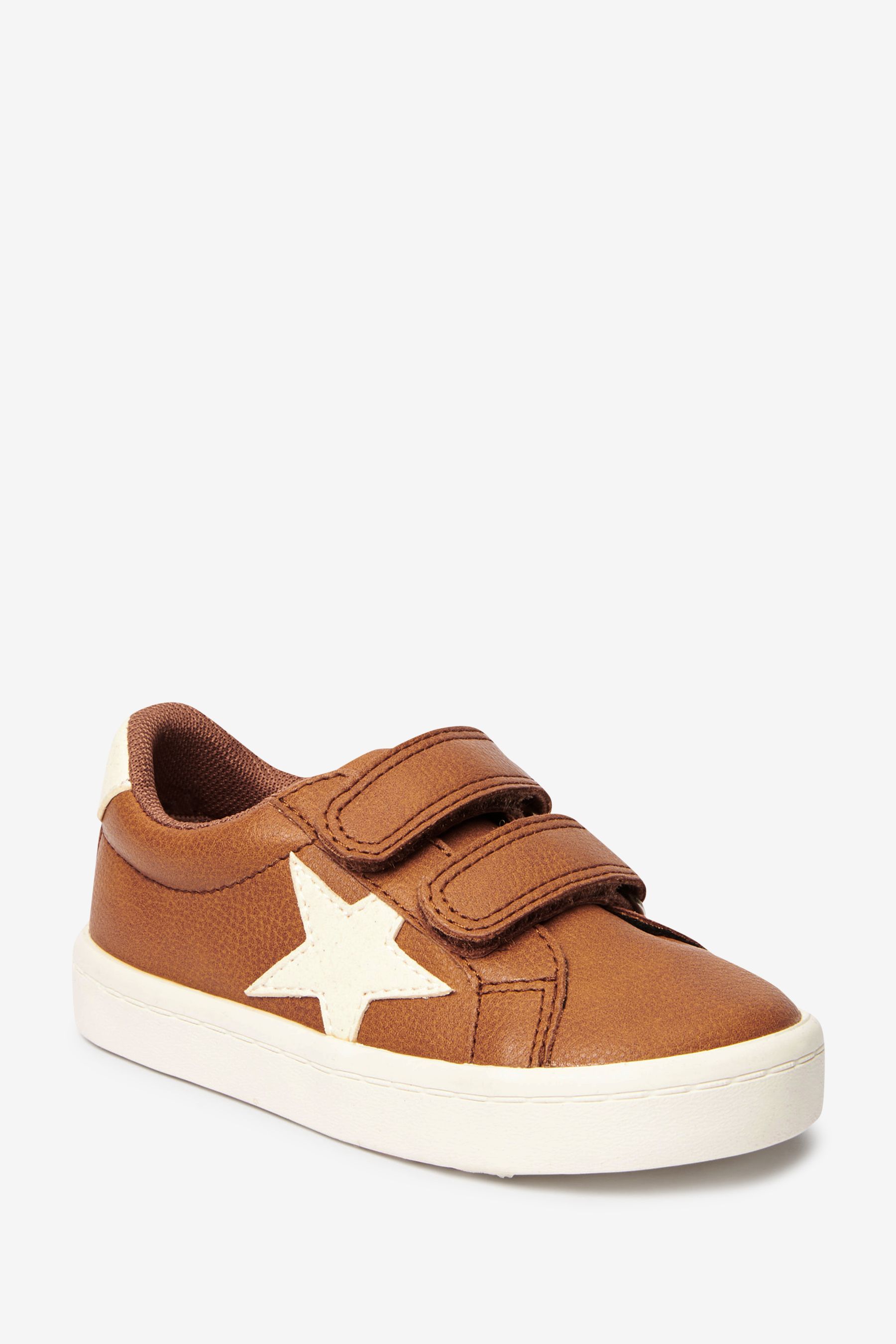 Star Touch Fastening Shoes Standard Fit (F)