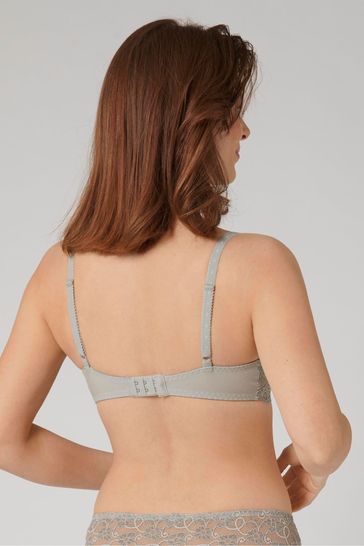 Triumph Womens Grey Amourette 300 Wired Bra