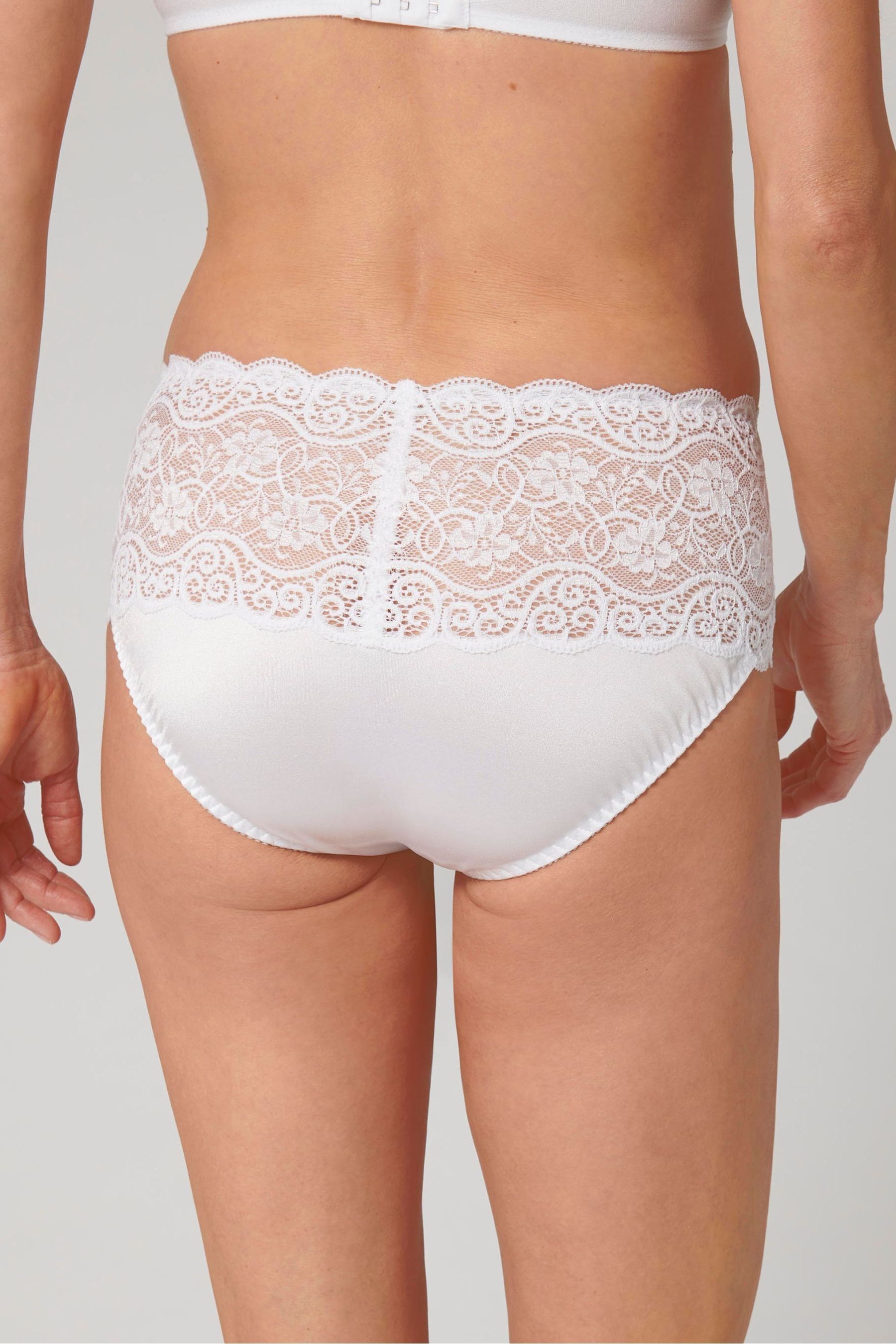 Triumph White Amourette 300 Maxi Briefs