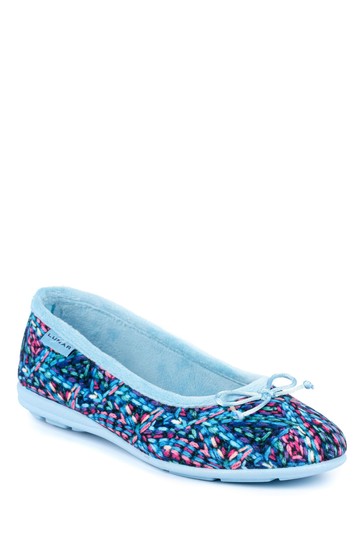 Lunar Blue Ice Pump Slipper