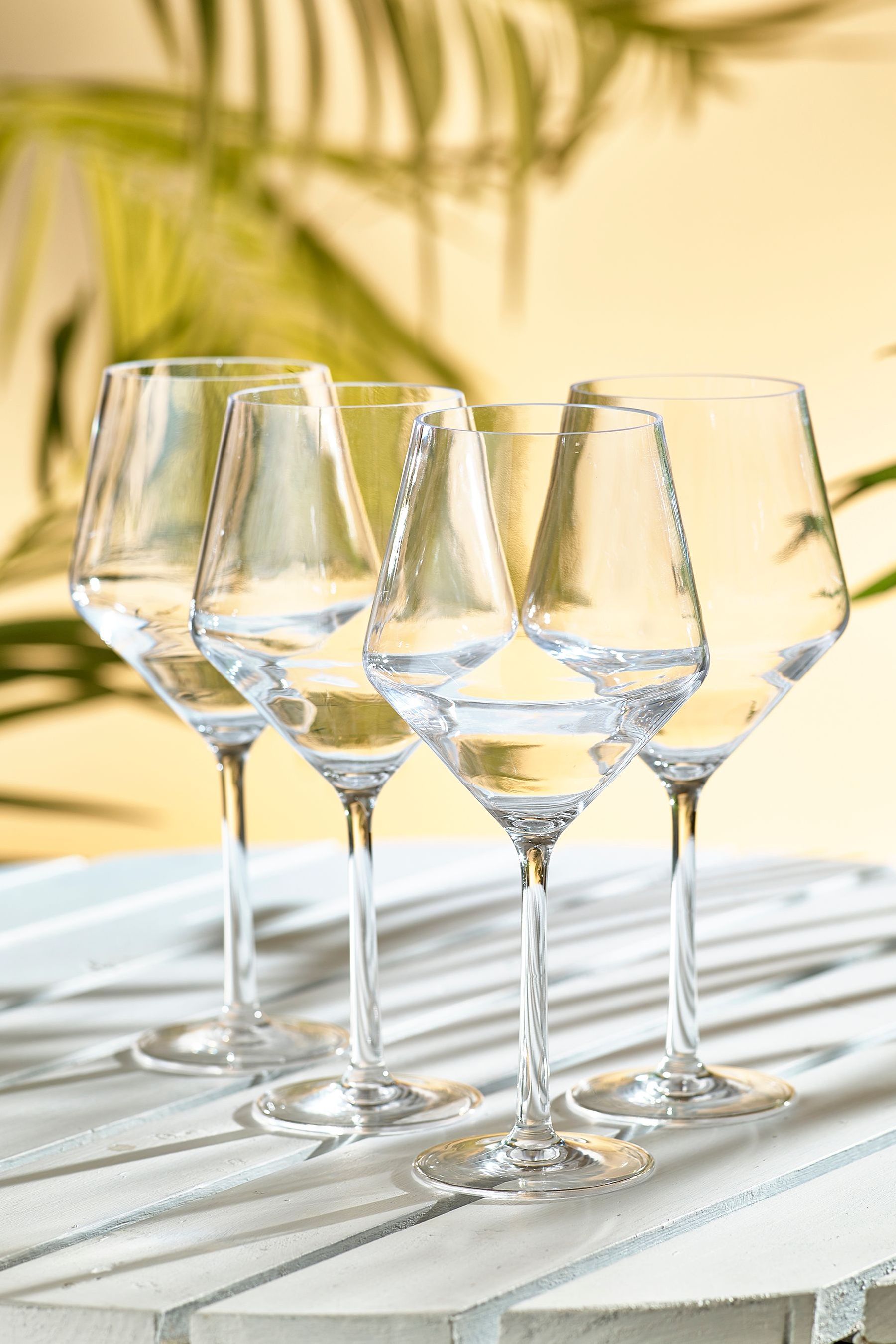 512-745s Set of 4 Wine Glasses