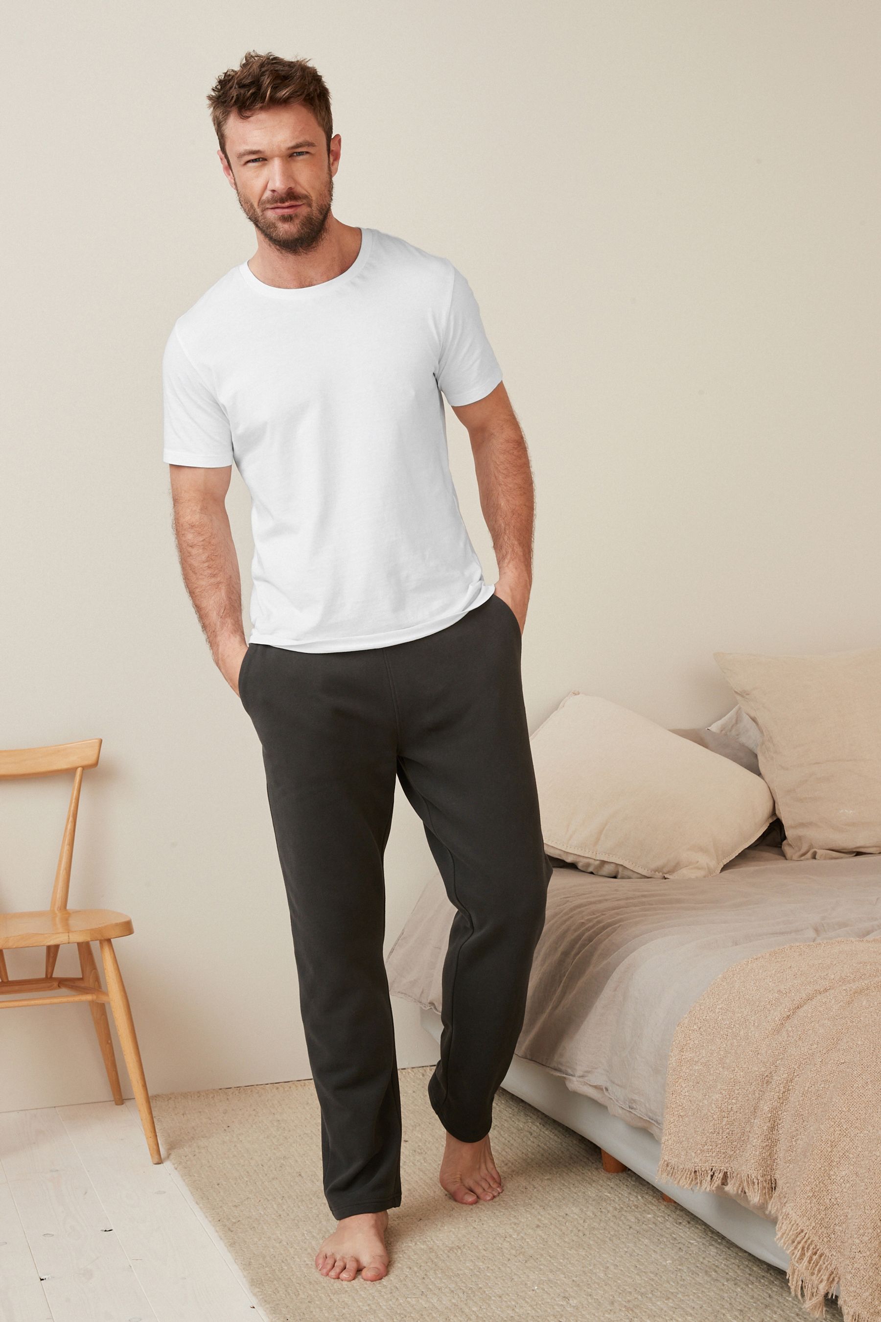 M50-789s Open Hem Joggers