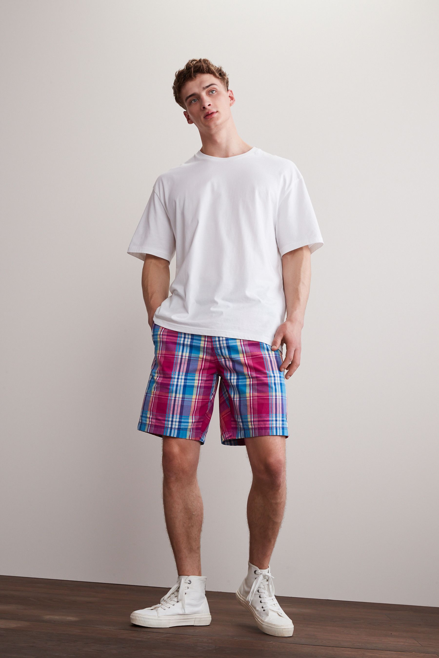 Elasticated Waist Chino Shorts