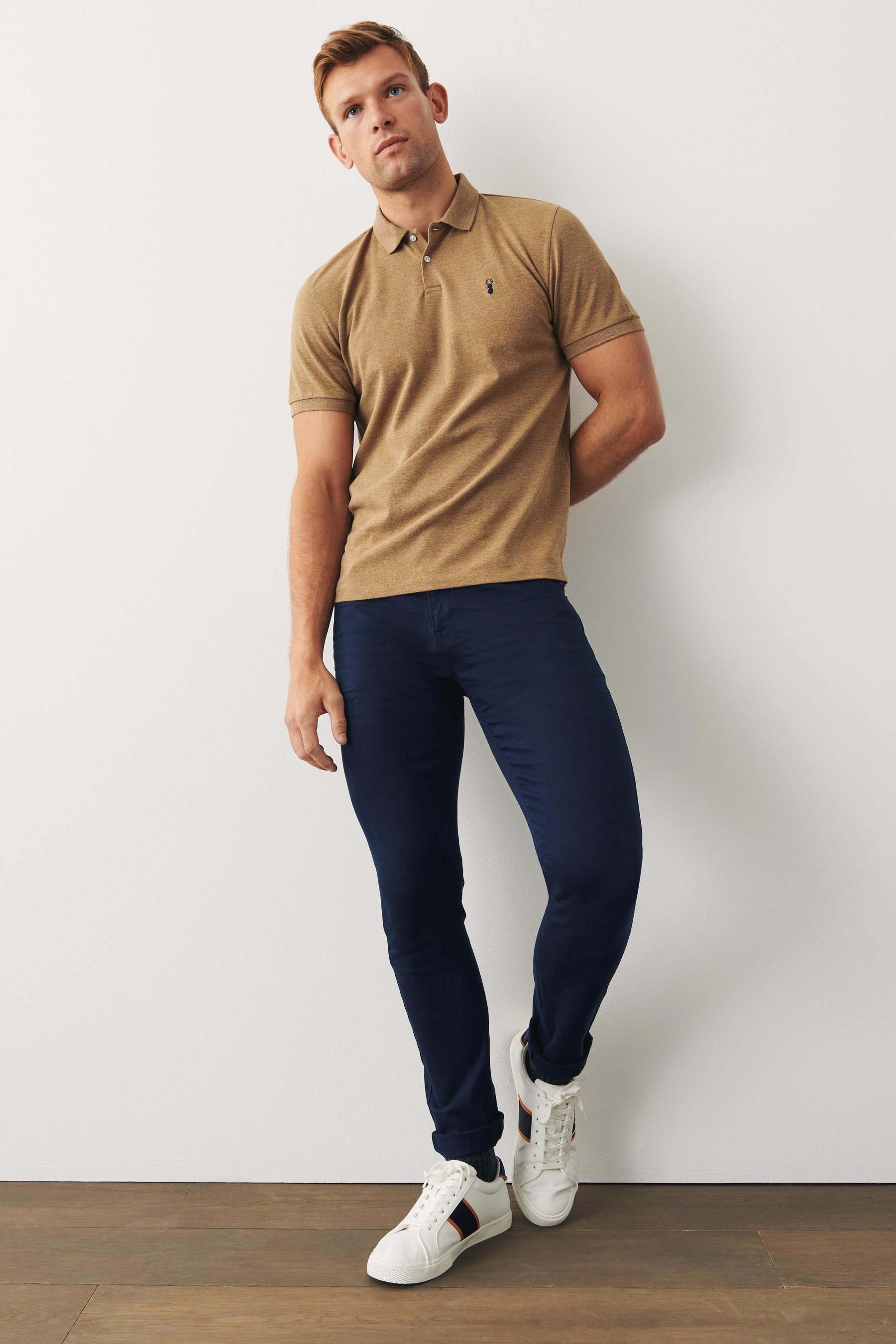 U22486s Skinny Fit