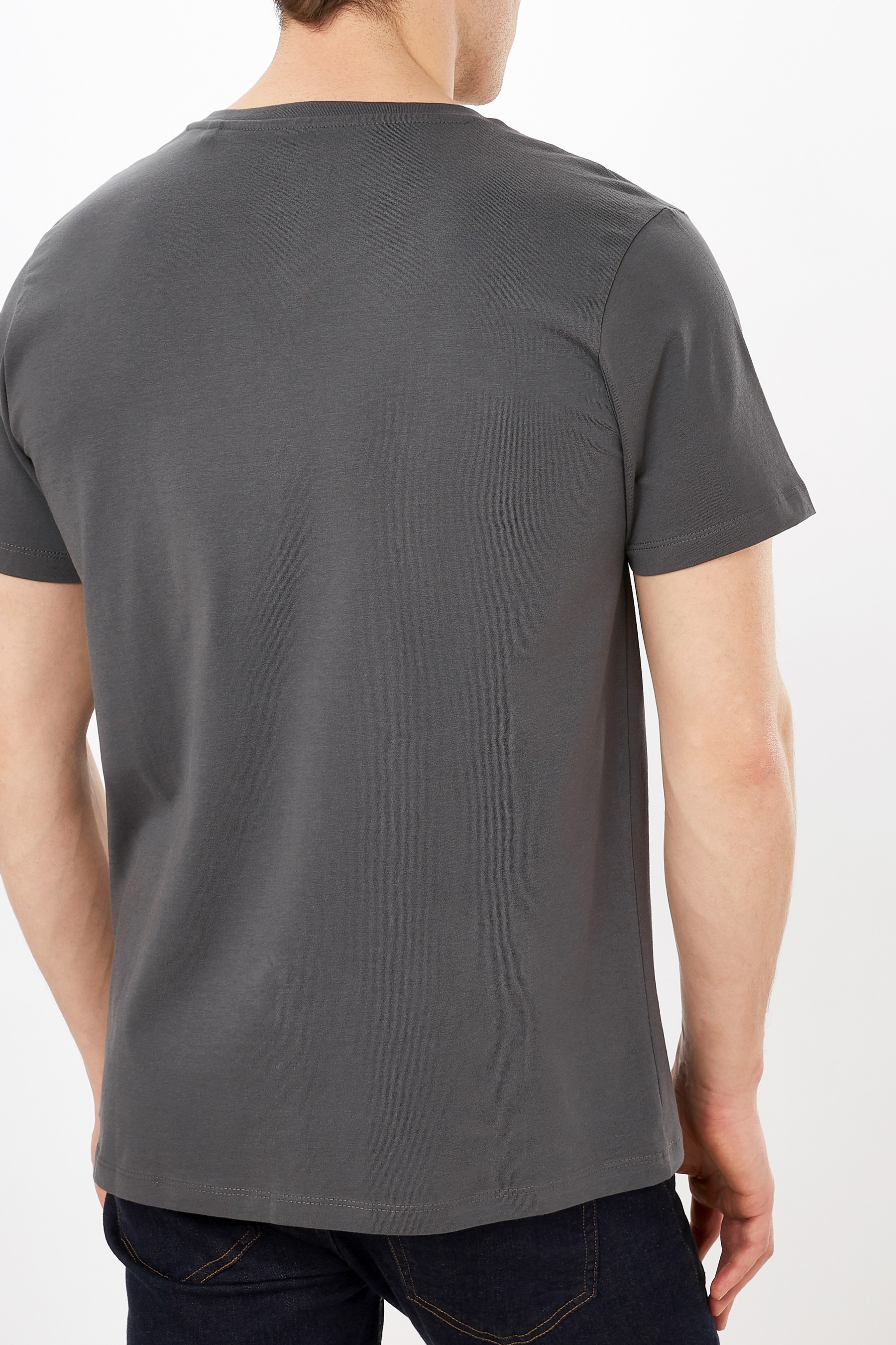 T-Shirt V-Neck Regular Fit