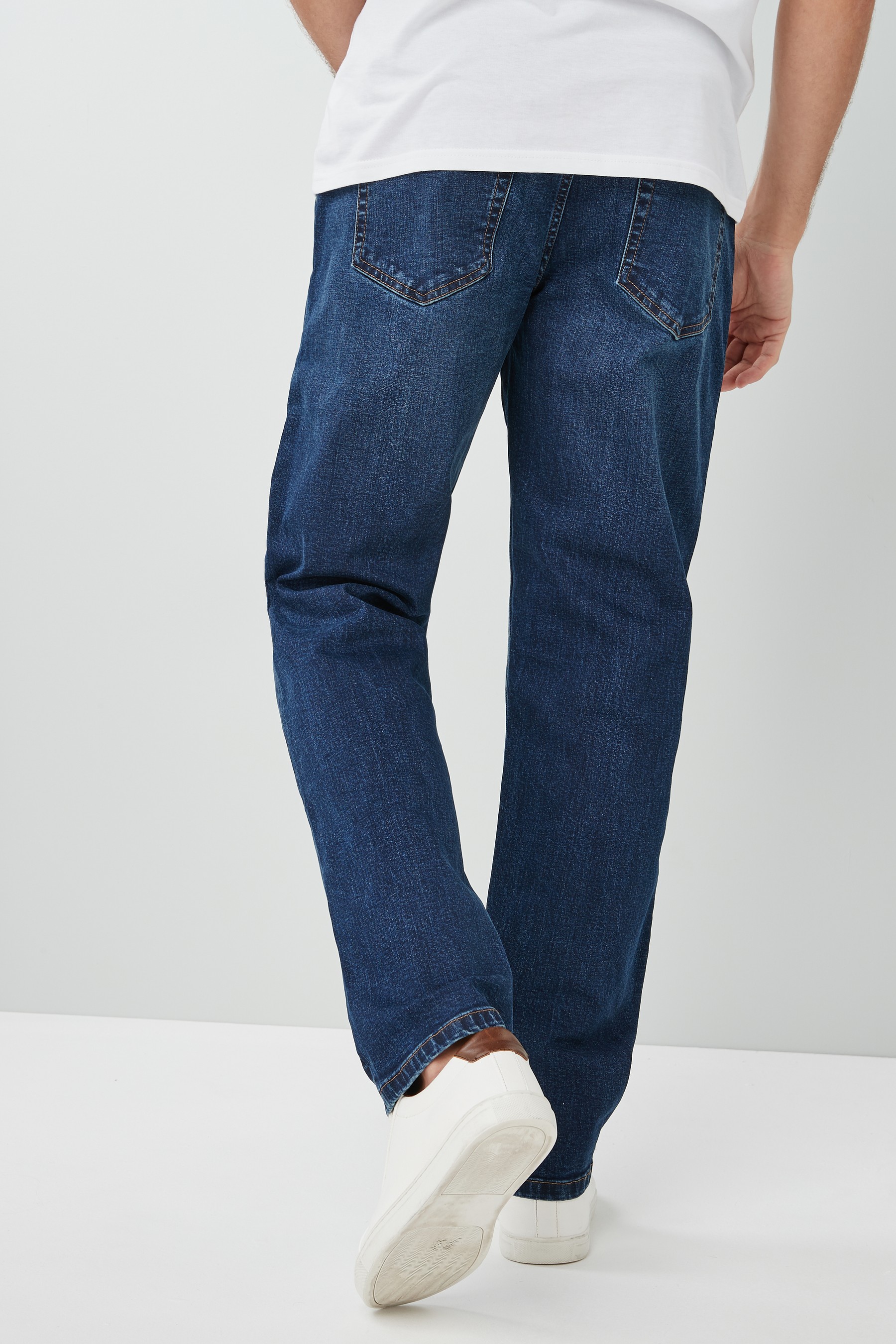 Essential Stretch Jeans Straight Fit