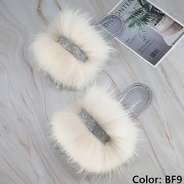 Jelly Slippers Transparent Crystal Flat Slippers Furry Slides for Women Fluffy Slippers Fur Sandals Flip Flop Ladies Summer 2022