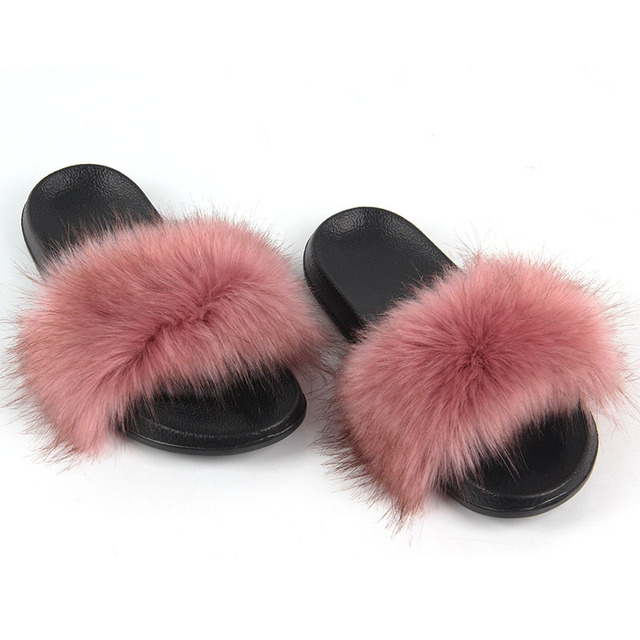 Women Summer New Synthetic Fox Fur Slippers Indoor Home Furry Cute Faux Raccoon Fur Non-slip Outdoor Home Shoes Beach Sandals