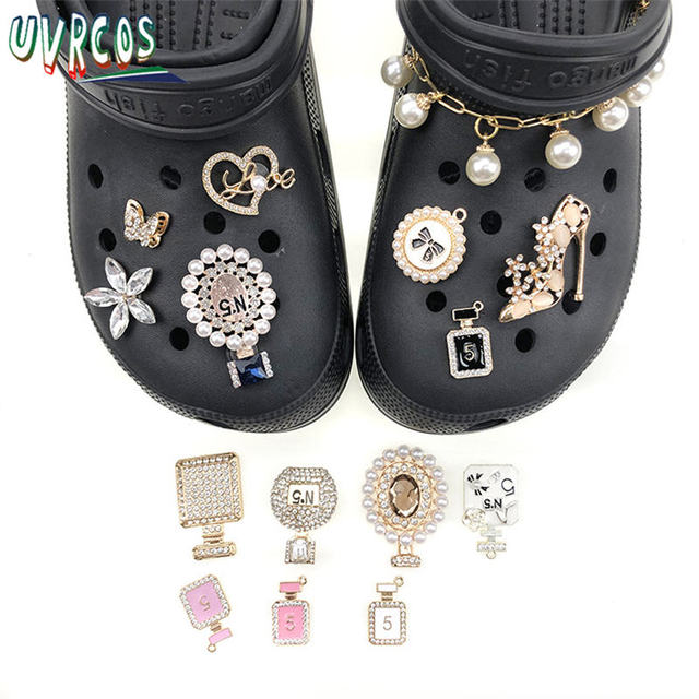 1 Set Crocs Charms Luxury Designer Accessories For Girls Gift JIBZ Handmade Anime Accessories Macaron Butterfly Badges 2022지츠