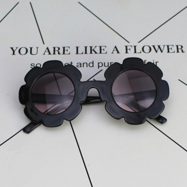 Bear Leader Children Sunglasses Accessory For Boys And Girls Flower Shape Frame Colorful Glass Cute Sunglass For Kids