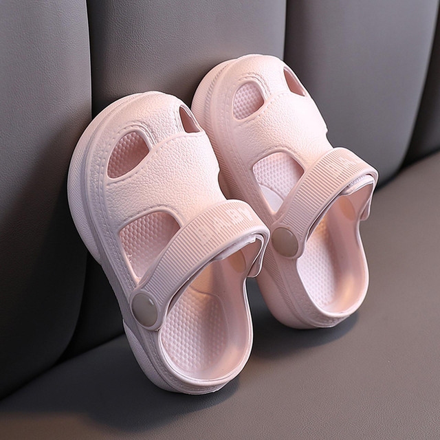 2022 Summer Baby Shoes Children Non -slip Soft Sole Floor Boys Girl Beach Sandals Toddler Kids Home Shoes Flip Flop Sandal