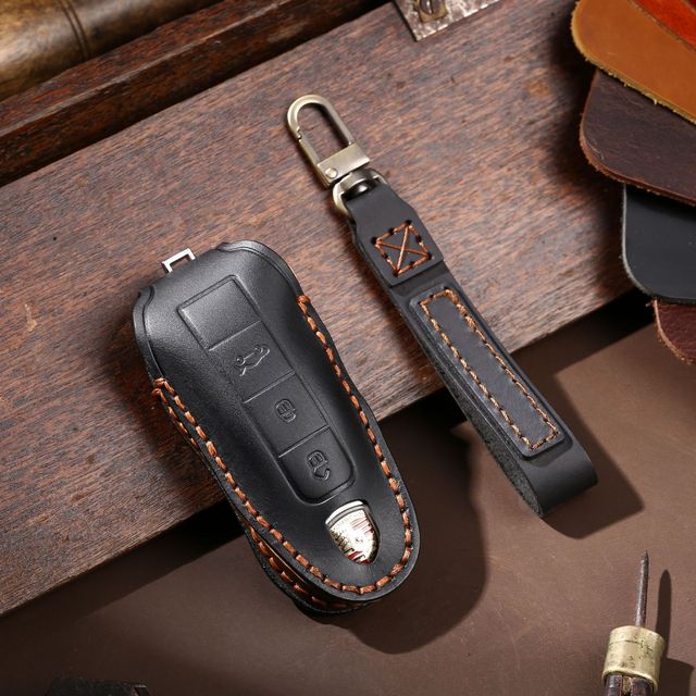 New Luxury Genuine Leather Car Key Cover Case For Porsche Macan 718 Cayenne Palmer Lamela 911 Keychain Holder Car Accessories