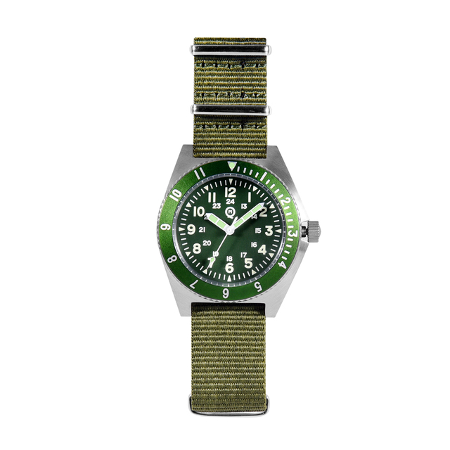 QM "Vietnam" / Platoon US Special Forces UDT Military Men's Outdoor Sports WAT 300M Diver Watch with C3 Luminous SM8019B