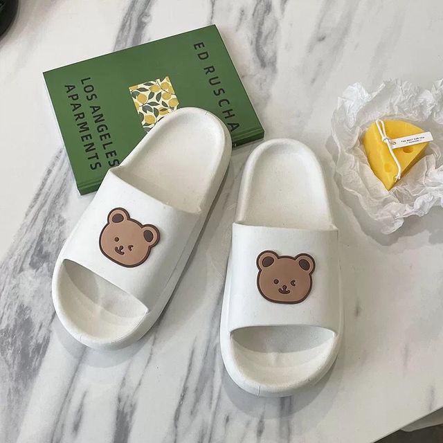 Summer Women Men Slippers Indoor Bathroom Thickened Platform Non-slip Home Couple Cloud Sandals Cartoon Flip Flops Bear Beach Shoes