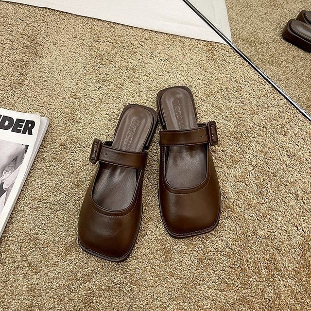 2022 New Fashion Summer Sandals Half Lazy Slippers Baotou Women Sandals Leisure Beach Style Beach Slippers Leather Slippers