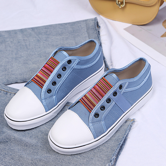 Trainers Canvas Flat Shoes Women Running Shoes Vulcanizing New Women Spring Autumn Sneakers Ladies Casual Sneakers Big Size 43