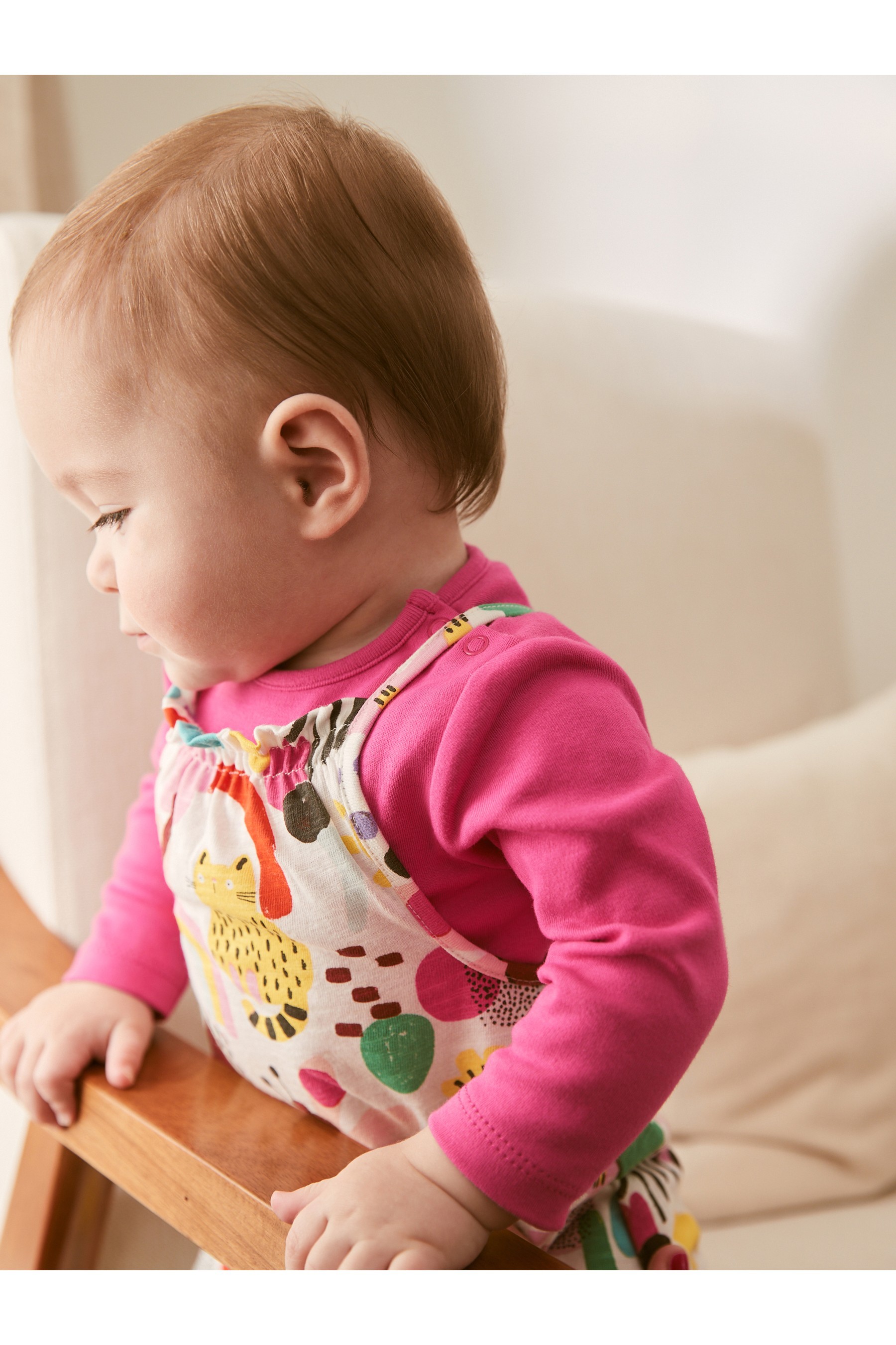 Baby Printed Dungarees And Bodysuit Set (0mths-3yrs)