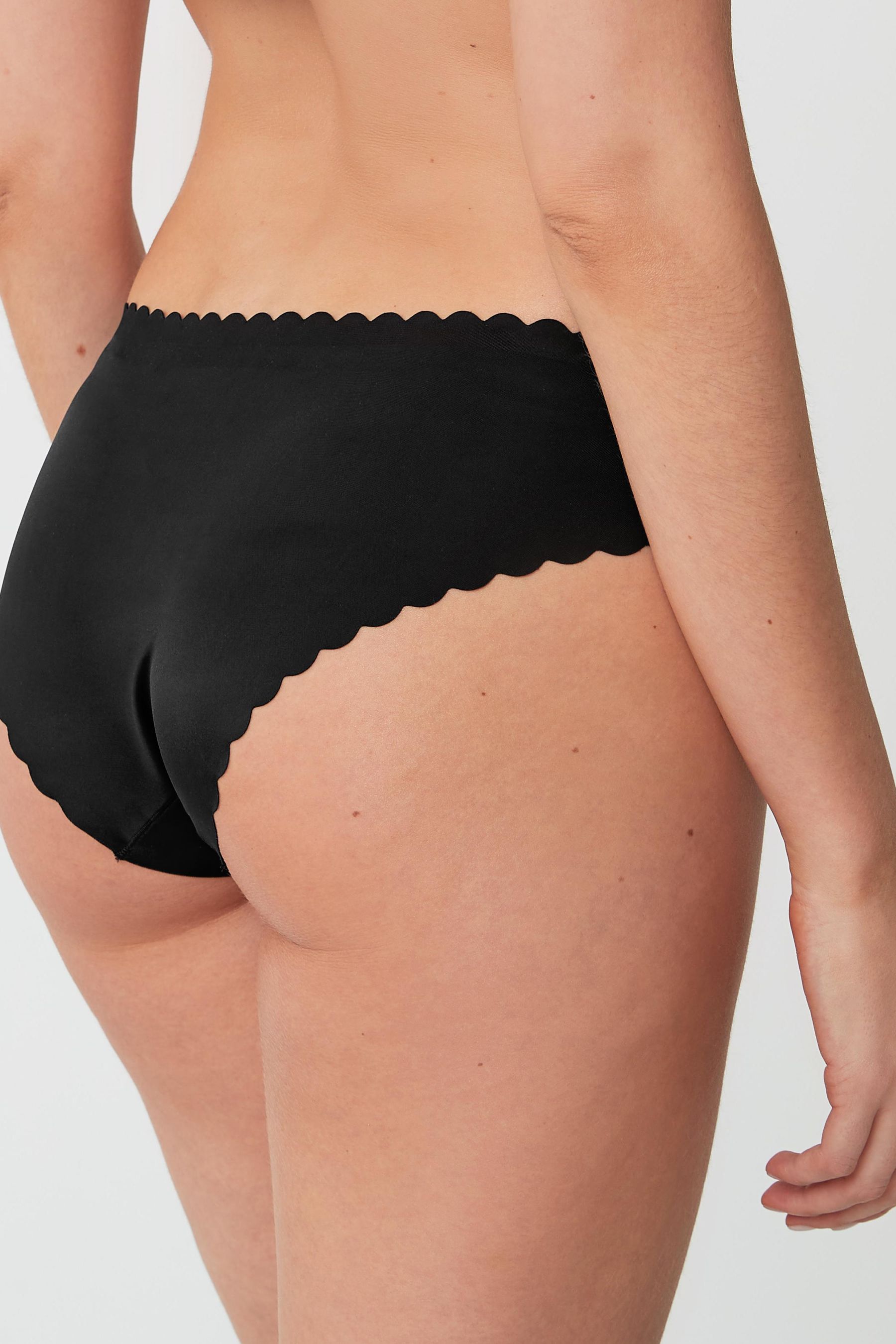 Scallop Edge No VPL Knickers