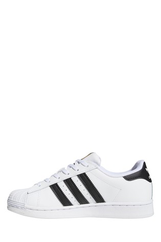 حذاء رياضي Superstar Junior من adidas Originals