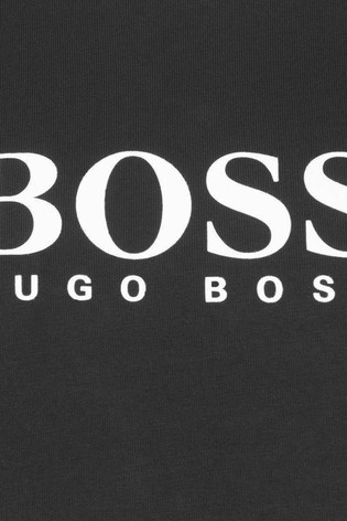 تي شيرت أسود بشعار من BOSS