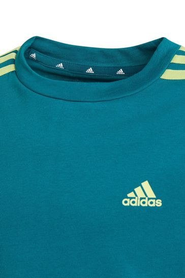 تي شيرت أساسي 3 أشرطة من Adidas