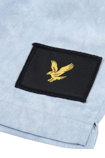 شورت سباحة معدني أزرق من Lyle & Scott