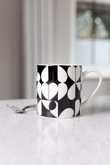 Beau And Elliot Monochrome Brokenhearted Mug