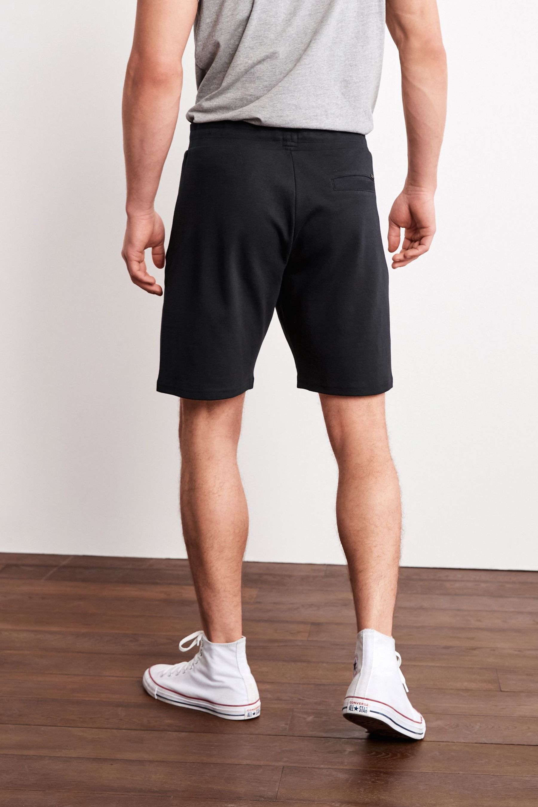 Zip Pocket Jersey Shorts Straight Fit