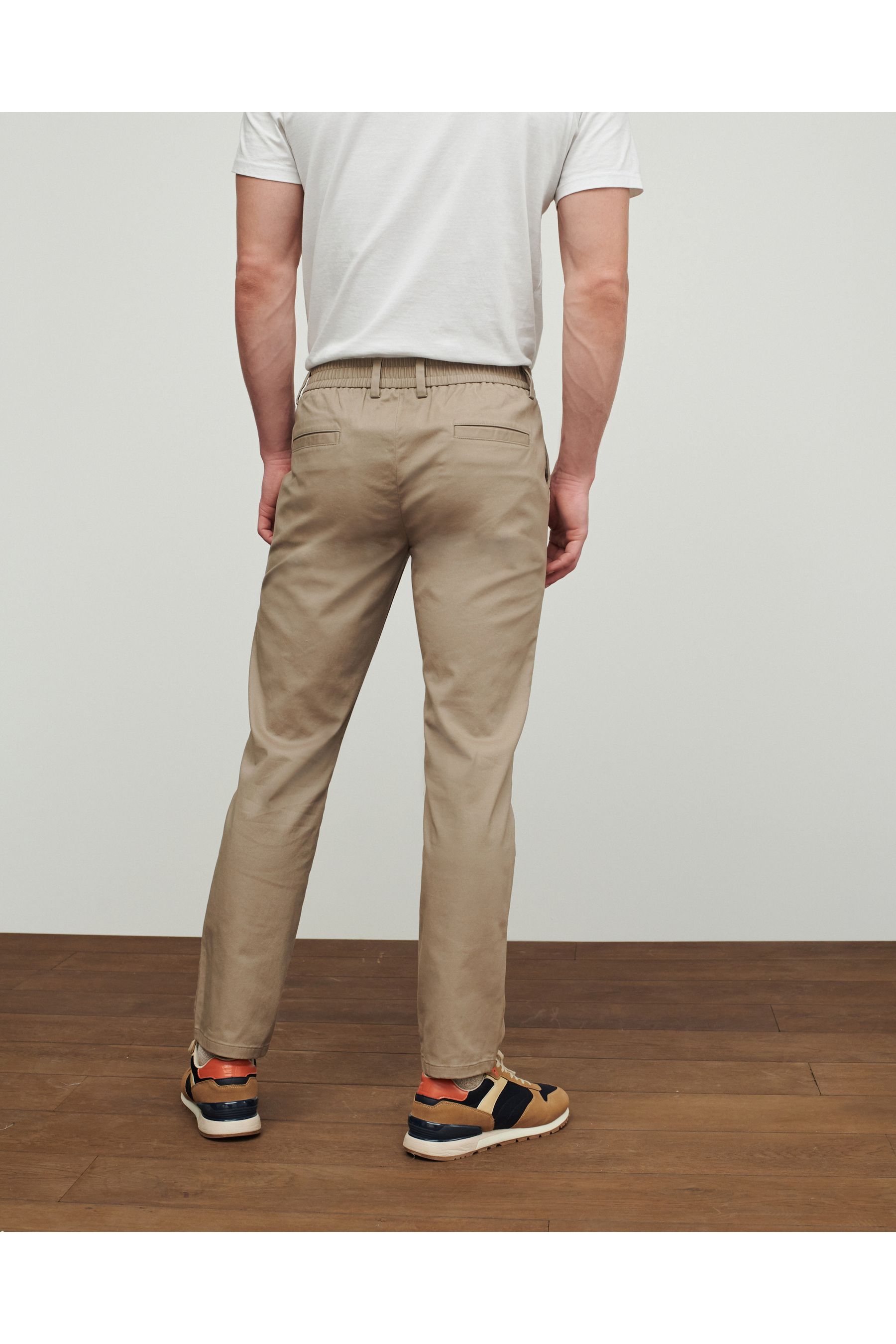 U09501s Skinny Fit