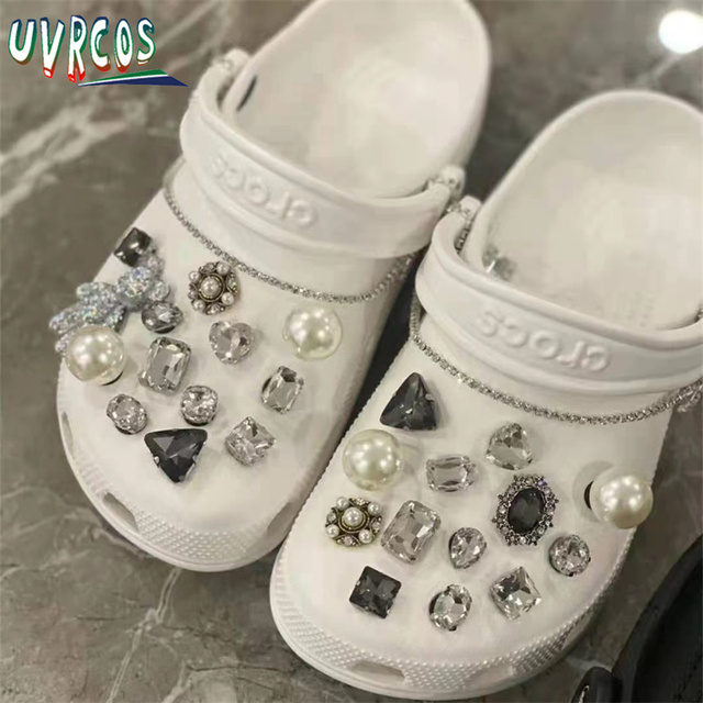 1 مجموعة اليدوية croبها بنفسك Crocs Charms بلينغ JIBZ إبزيم حجر الراين اكسسوارات سلسلة معدنية تسد حديقة حذاء الديكور الفتيات 지지