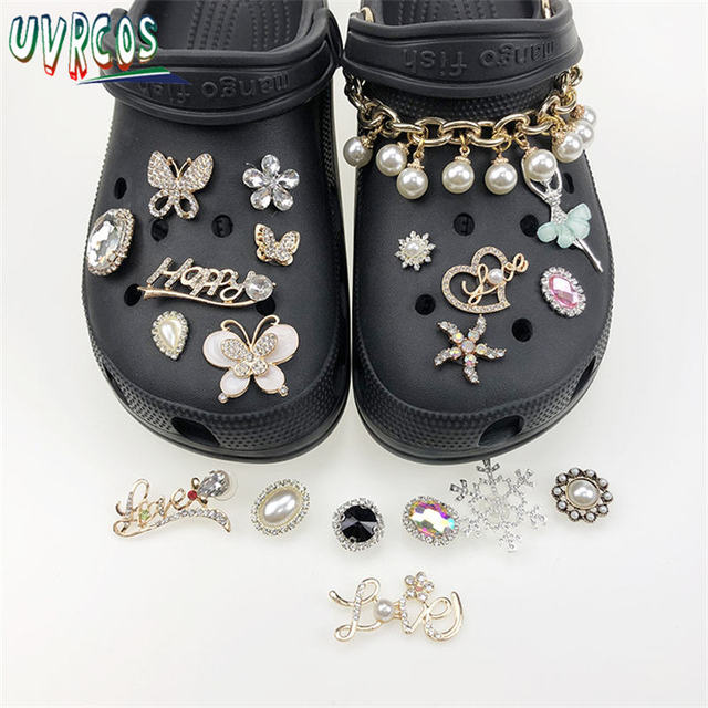 1 Set Crocs Charms Luxury Designer Accessories For Girls Gift JIBZ Handmade Anime Accessories Macaron Butterfly Badges 2022지츠