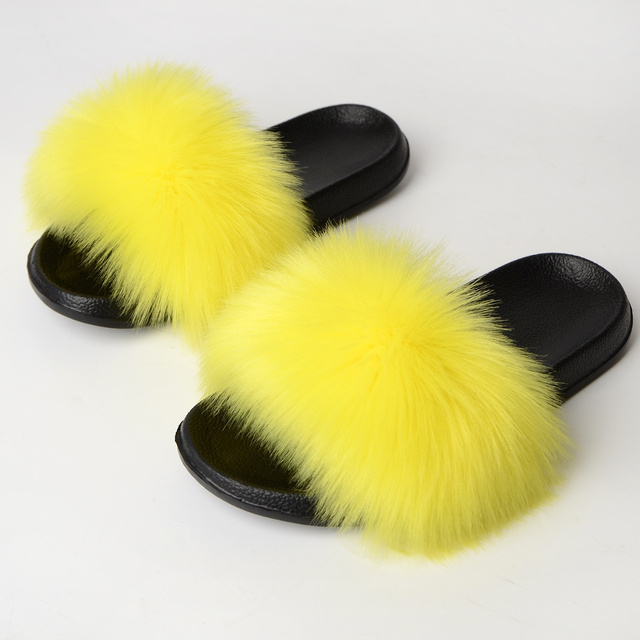 Women Summer New Synthetic Fox Fur Slippers Indoor Home Furry Cute Faux Raccoon Fur Non-slip Outdoor Home Shoes Beach Sandals