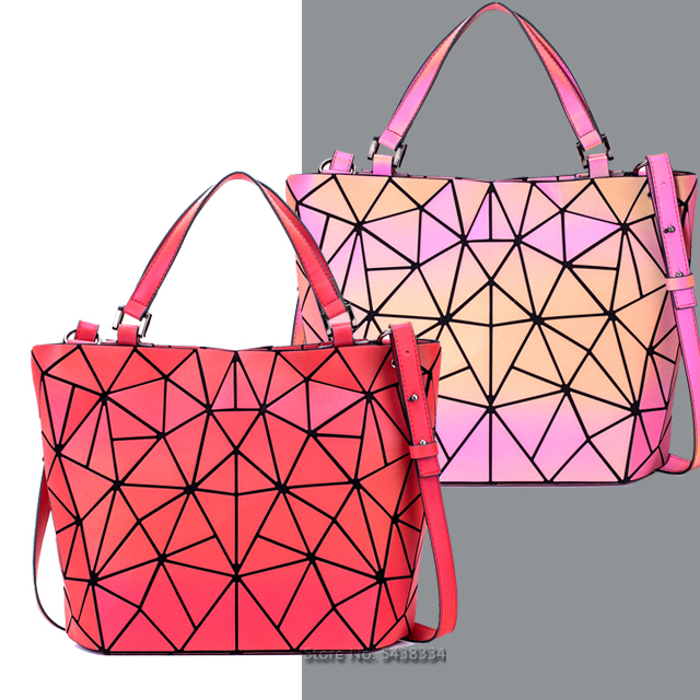 New Luminous Bao Bag Reflective Geometric Bags For Women 2020 Quilted Shoulder Bags Plain Folding Female Bags Bolsa Feminina