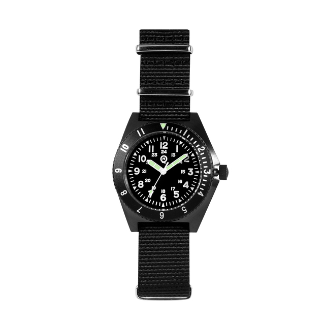 QM "Vietnam" / Platoon US Special Forces UDT Military Men's Outdoor Sports WAT 300M Diver Watch with C3 Luminous SM8019B