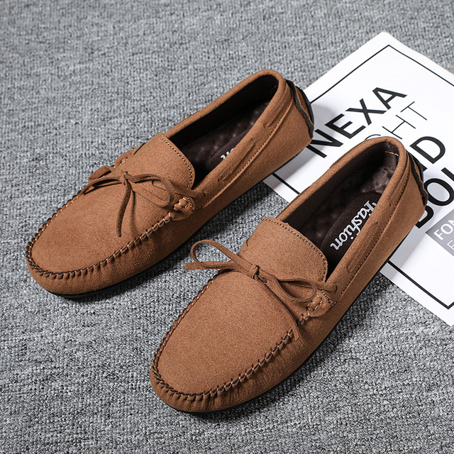 Men Loafers Suede Leather Moccasins Classic Casual Shoes Slip On Walking Shoes Comfortable Non-slip Driving Shoes Men's Shoe
