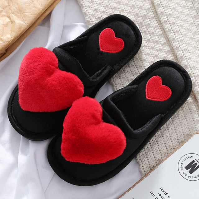 2021 Slippers Women Winter Heart Shoes Woman Slides Plush Home Slippers Ladies Indoor House Shoes Winter Warm Fur Slippers