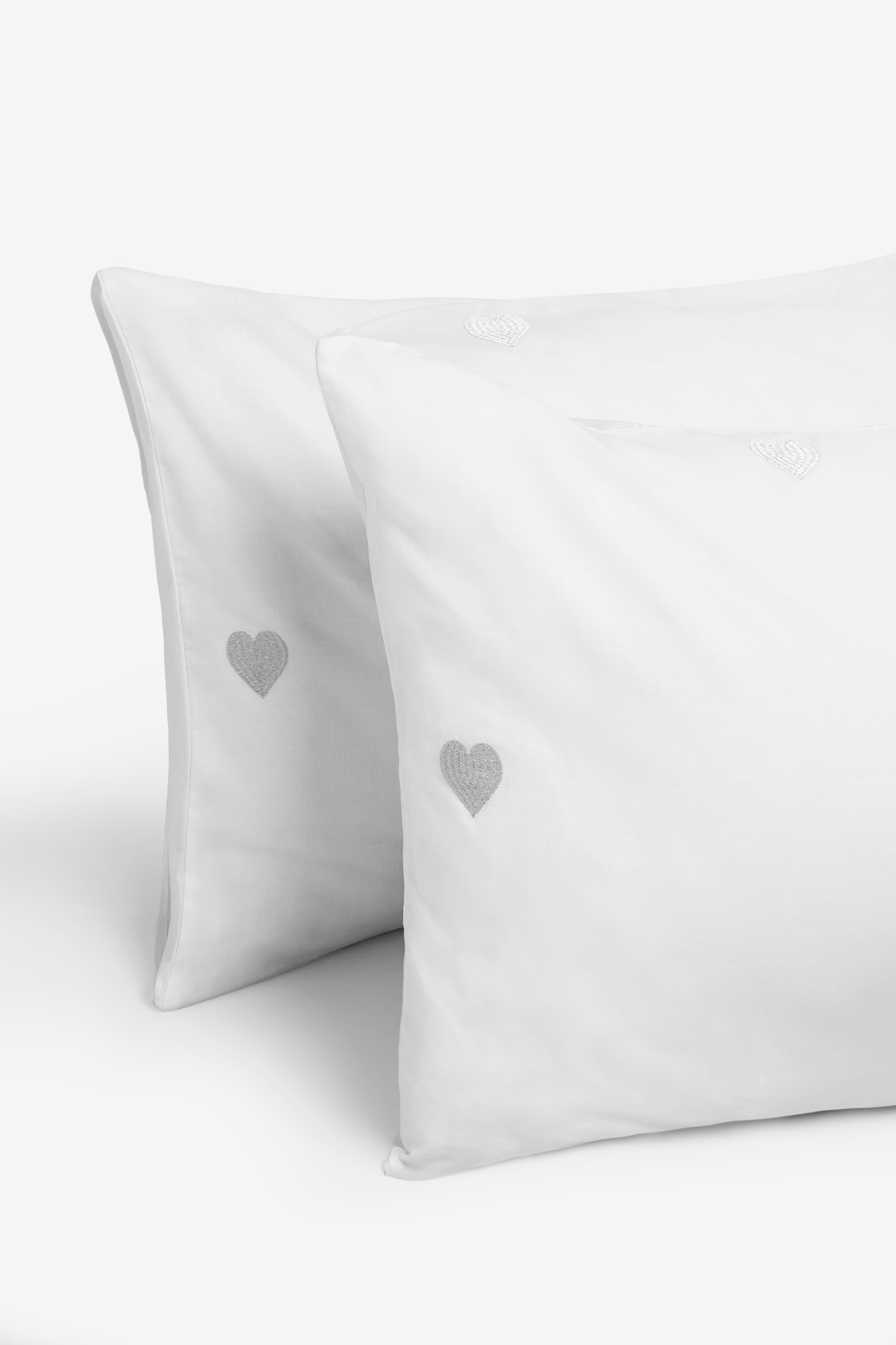 Embroidered Duvet Cover and Pillowcase Set