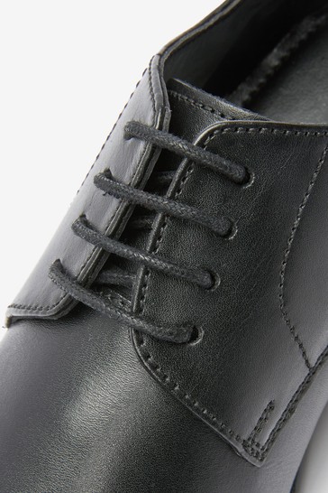 Leather Lace-Up Shoes