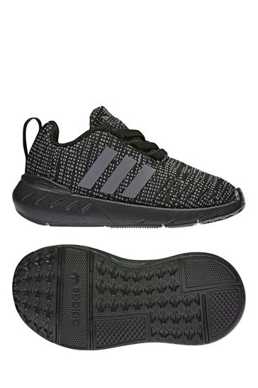 حذاء رياضي أسود برباط مطاطي Swift للأطفال الصغار من adidas Originals